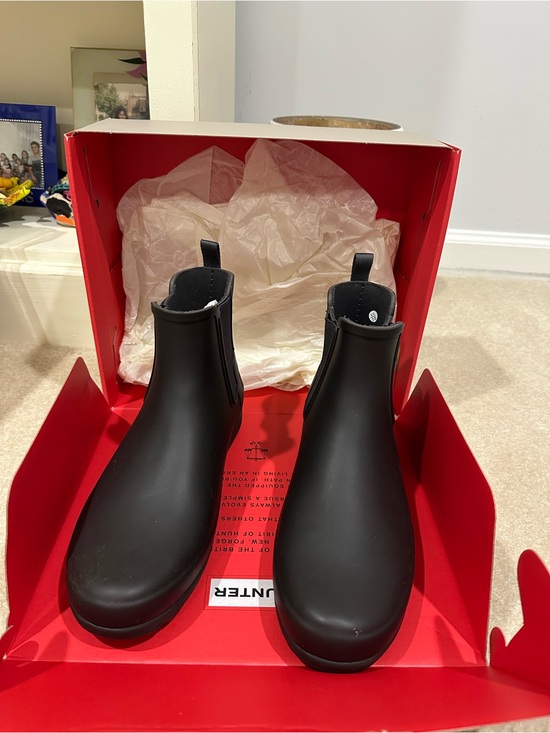 Hunter Shoes - Hunter Black Chelsea Winter Rain Boots